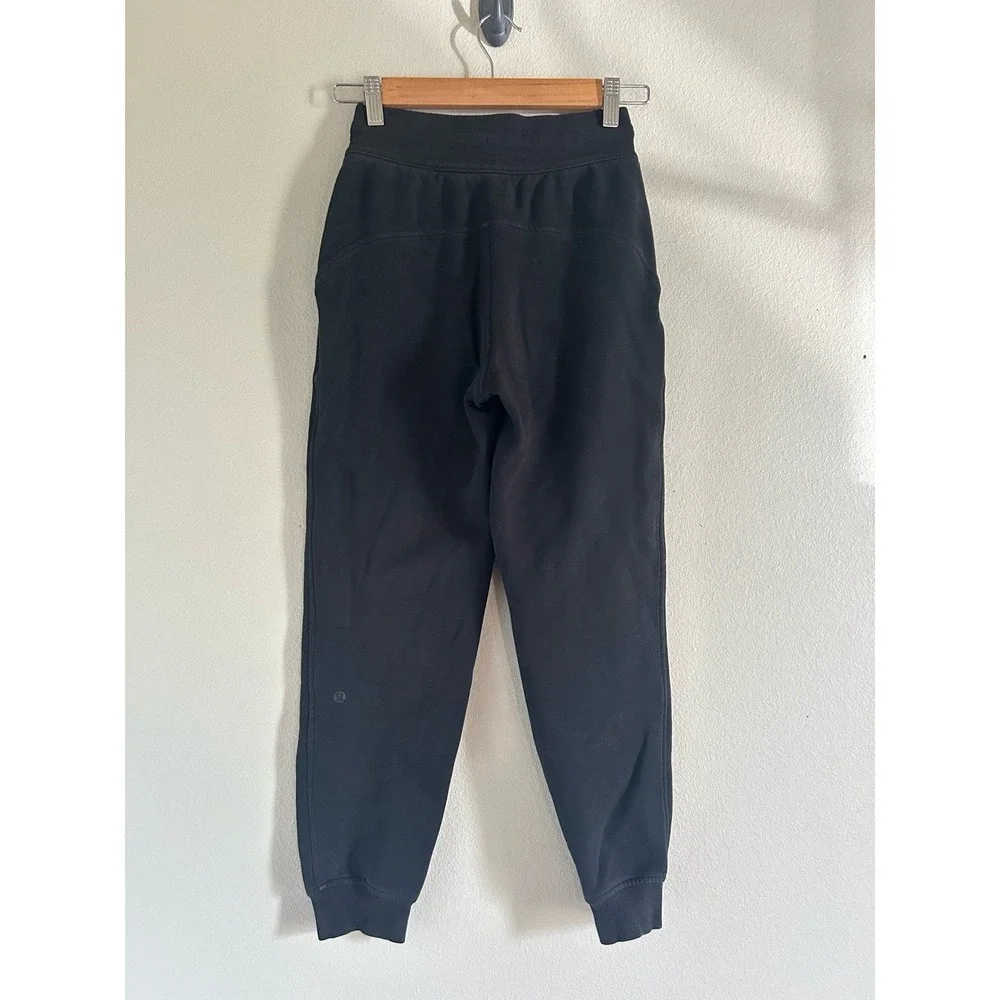 Lululemon Scuba High-Rise Jogger Black Cotton Fleece Sweatpants Size 0 W-27
